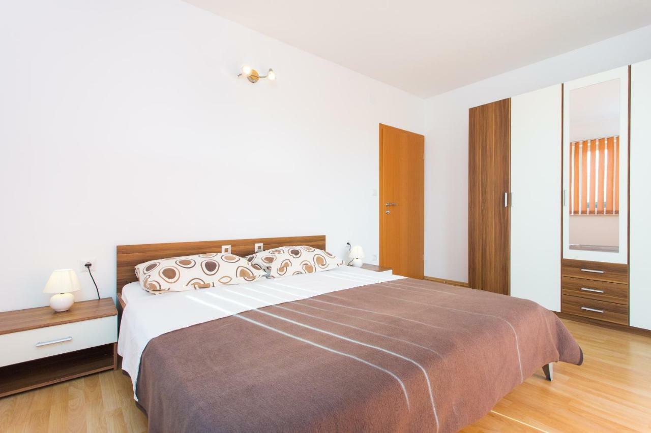 Adria Punat Apartments Luaran gambar